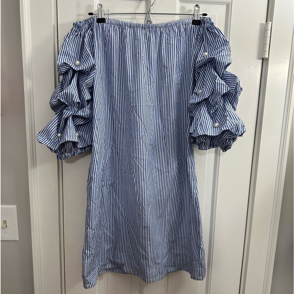 Sam & Jess off shoulder dress